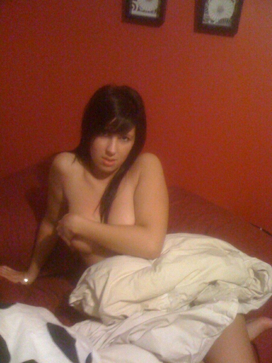 Kim 19 #4FJymg2N