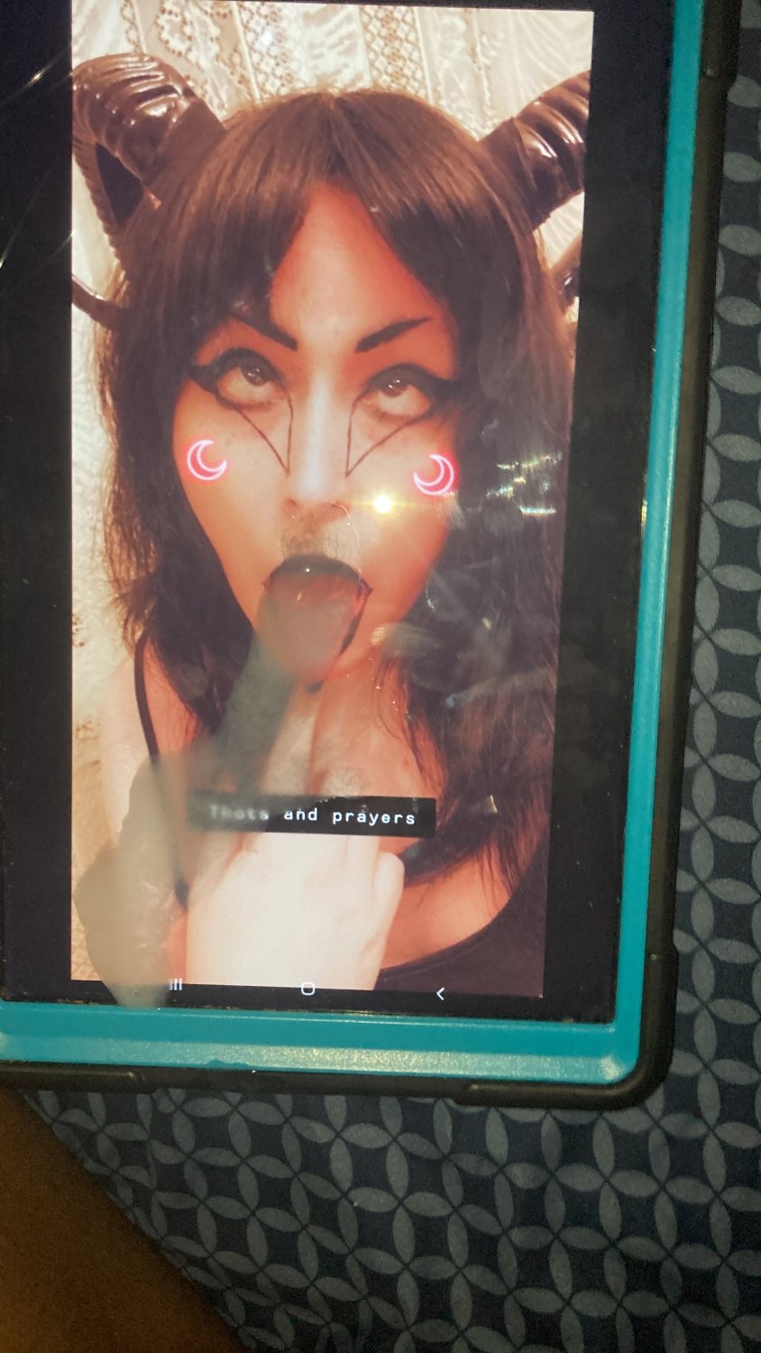 Cumtribute a trans goth girl #MKNuO3Rn