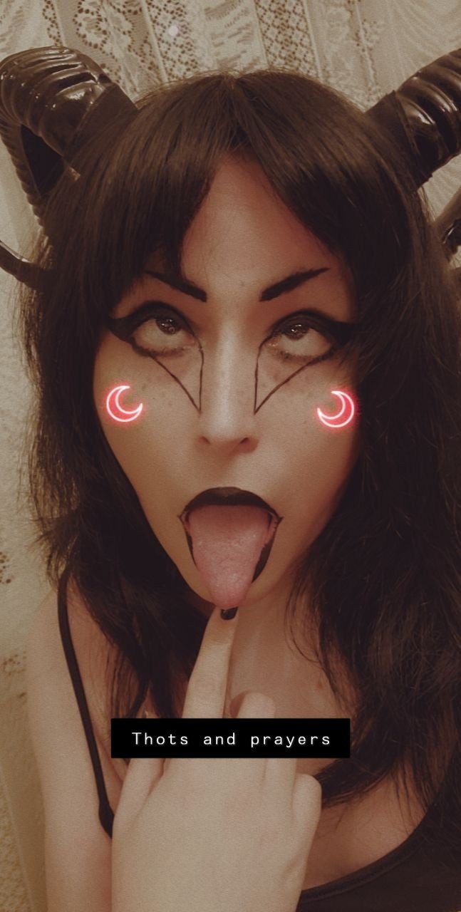 Cumtribute a trans goth girl #uELnct0B