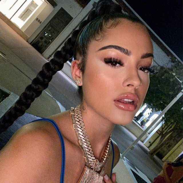 Malu Exposed #HoTmYVtO