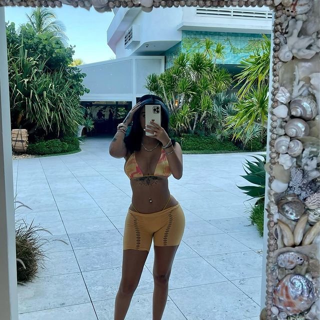 Malu Exposed #mzK2GEiB