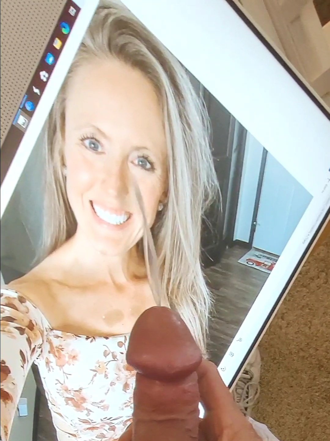 This Bitch got me hard and made me cum per cumshot tribute request from Husband #dl2M9i9W