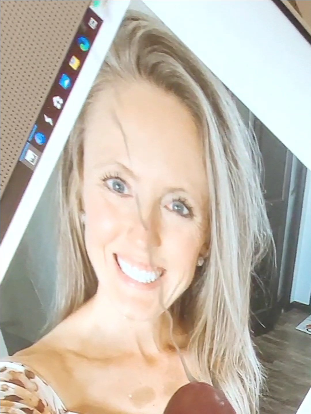 This Bitch got me hard and made me cum per cumshot tribute request from Husband #ssjcs441